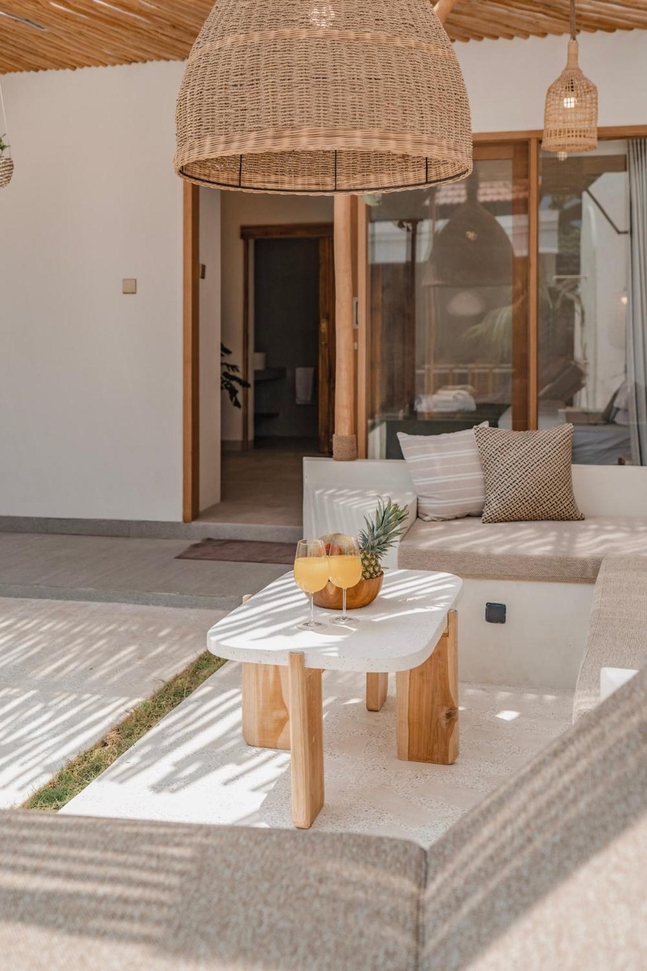 Aestetika Villa Sanur - 3-Min Walk To Beach Экстерьер фото